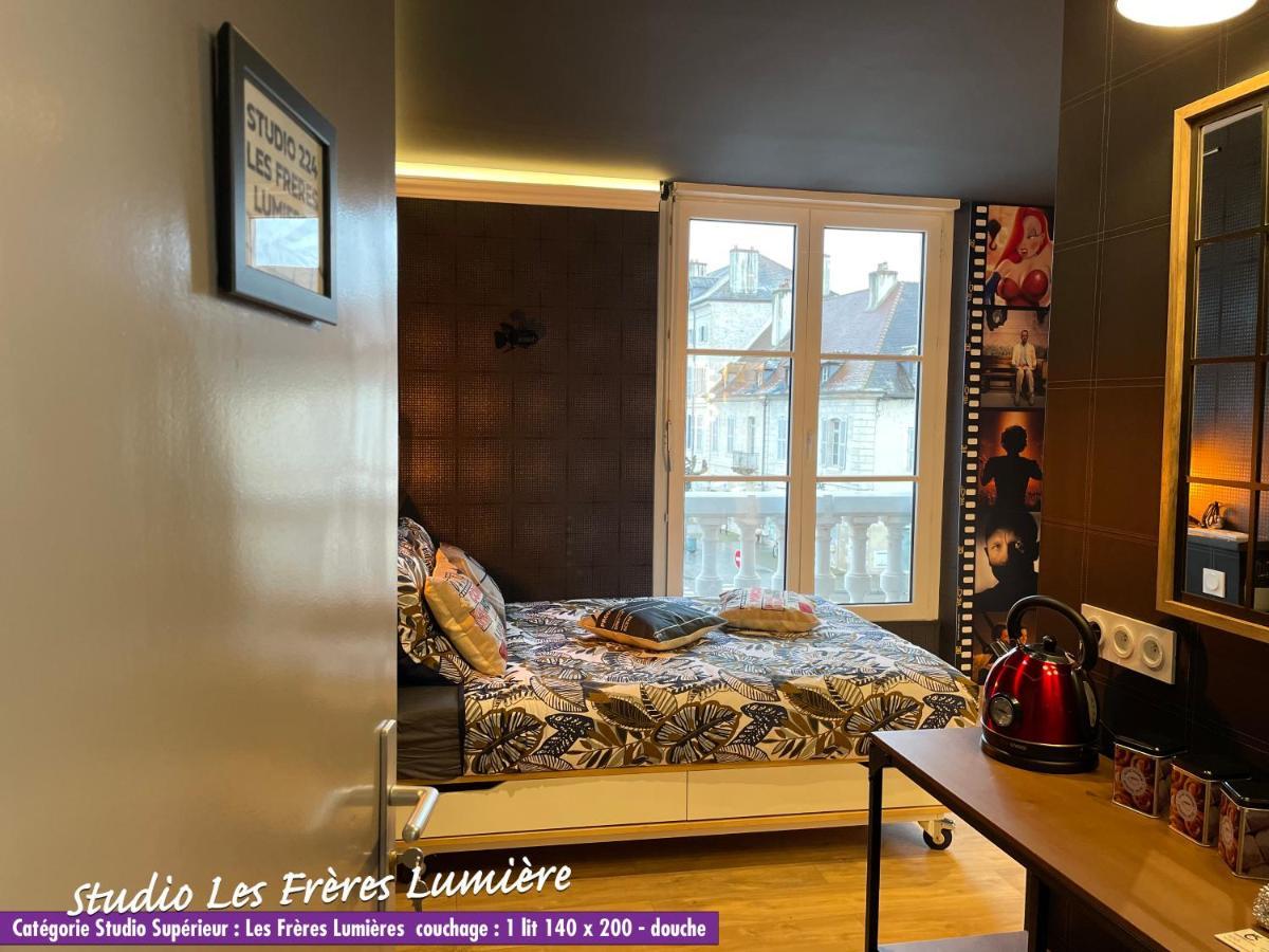 Nos Studios Au Centre Ville A Dole Exteriér fotografie