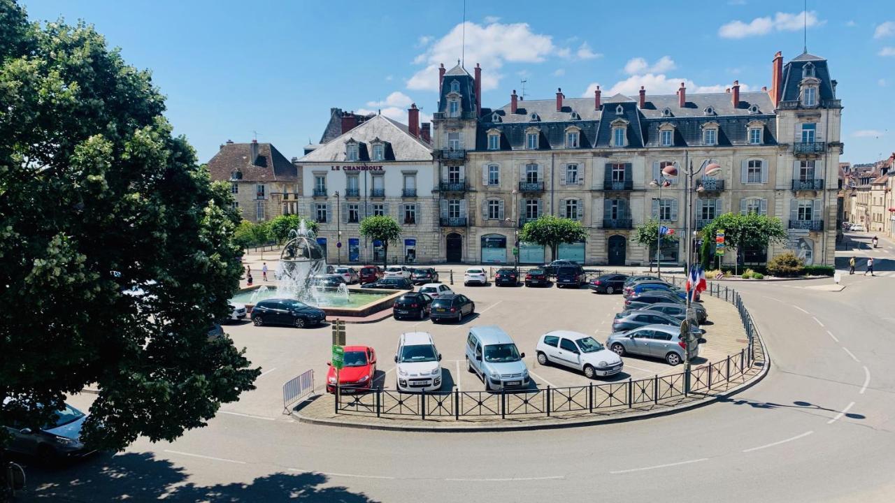 Nos Studios Au Centre Ville A Dole Exteriér fotografie