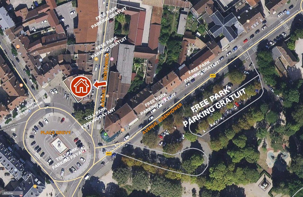 Nos Studios Au Centre Ville A Dole Exteriér fotografie
