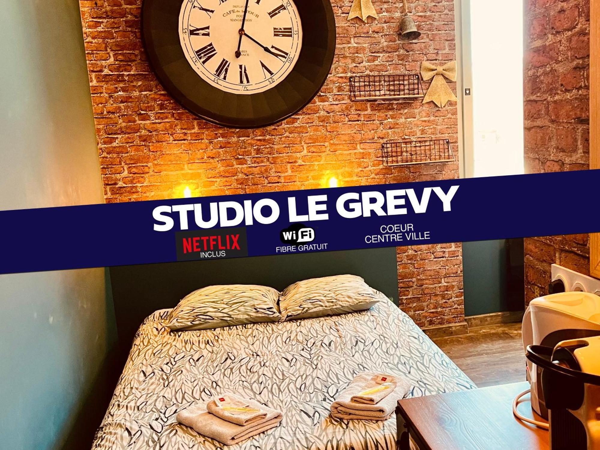 Nos Studios Au Centre Ville A Dole Exteriér fotografie